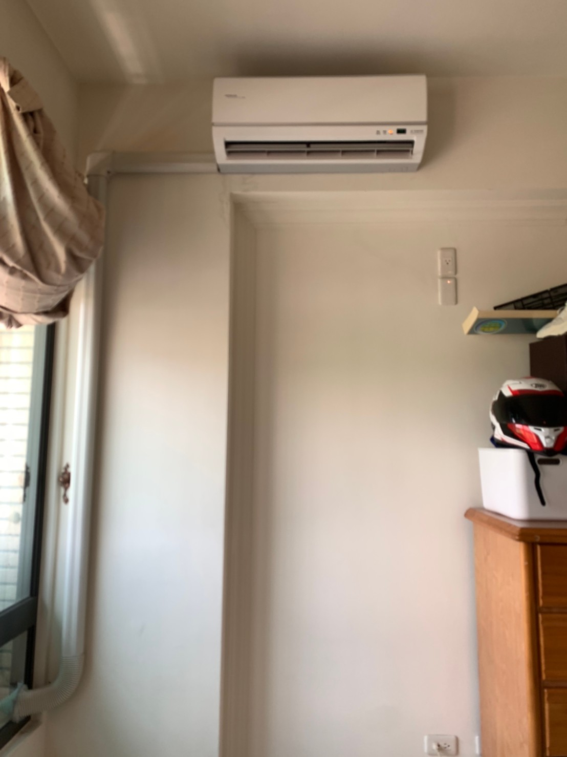 高雄空調室內機管槽美化